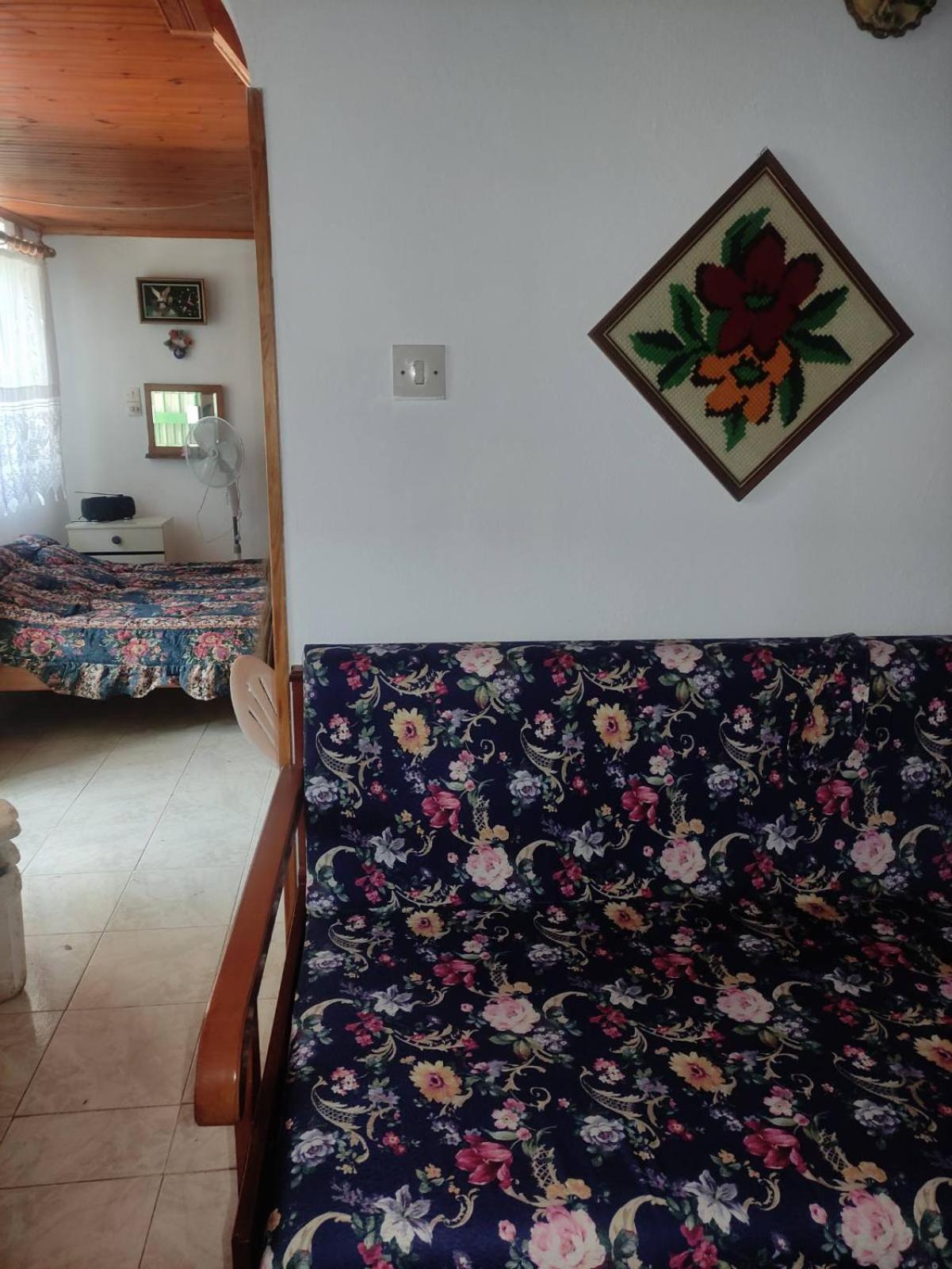 Apartment Traditional Cozy House *